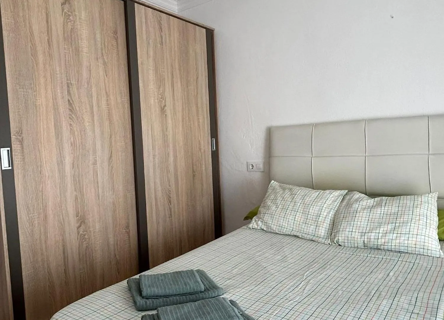 Apartamento Paseo Las Vinas Apartment Jerez de la Frontera Spain